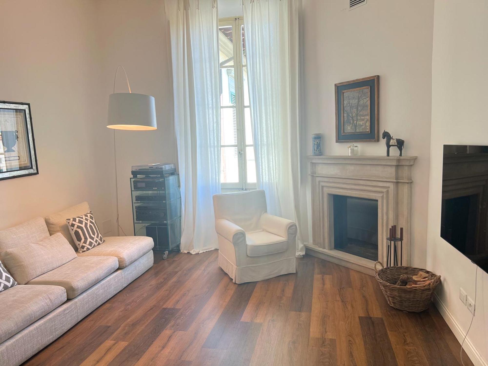 Santa Rosa Florence Apartments 3 Bedrooms - Private Parking Buitenkant foto