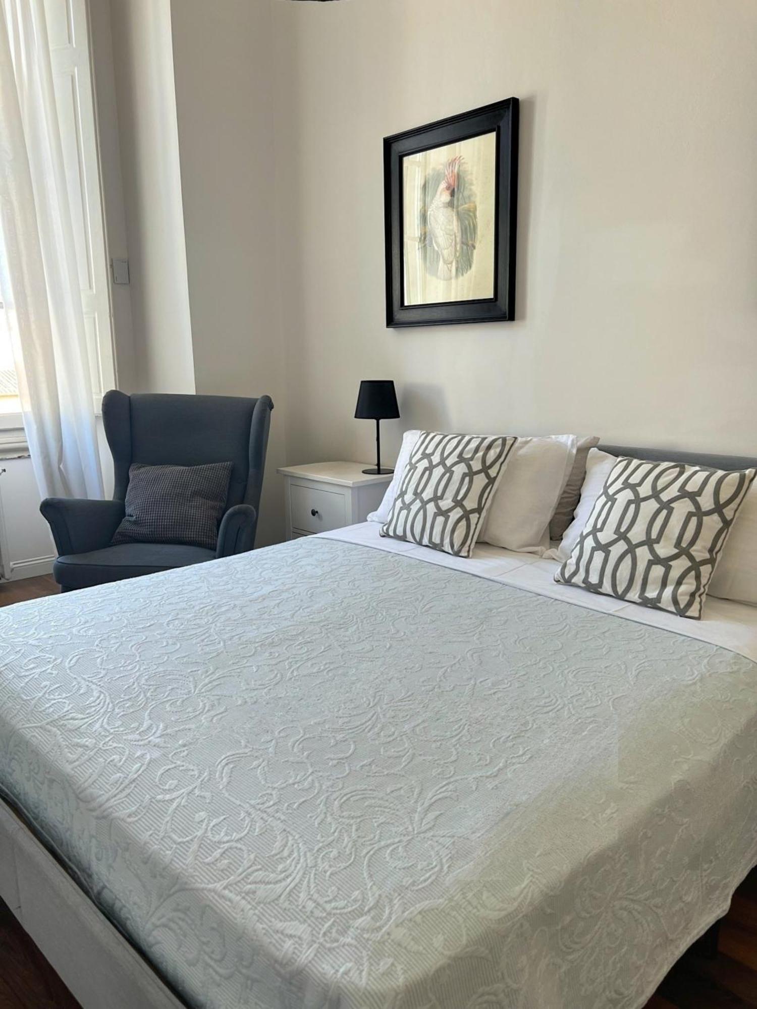 Santa Rosa Florence Apartments 3 Bedrooms - Private Parking Buitenkant foto