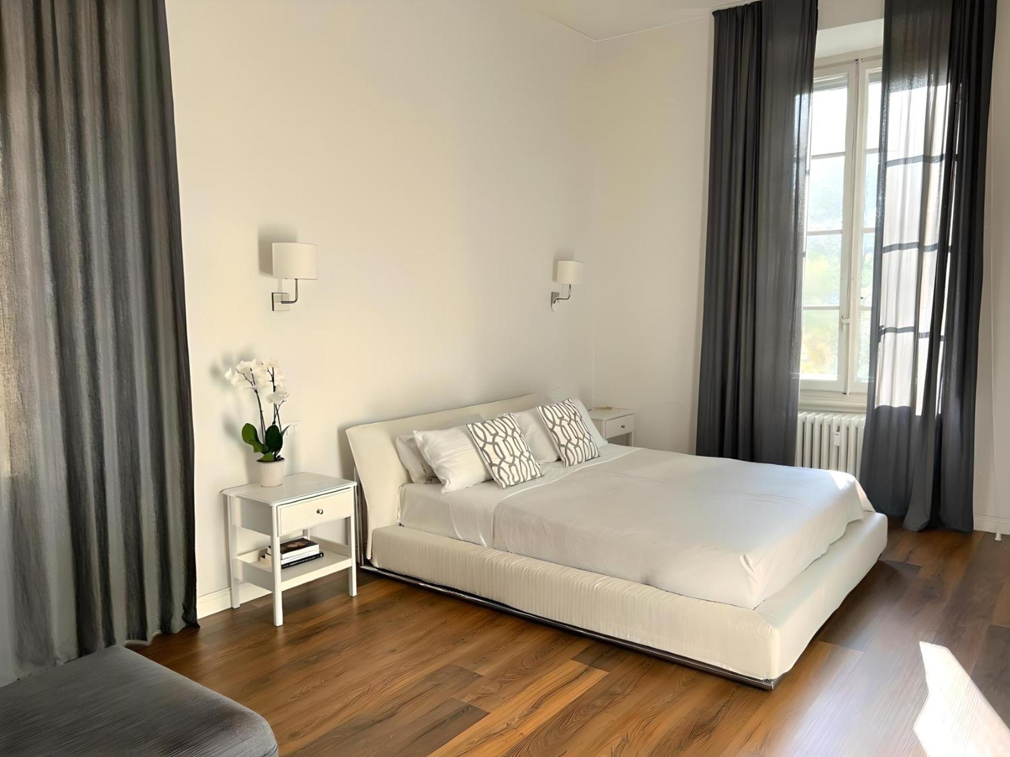 Santa Rosa Florence Apartments 3 Bedrooms - Private Parking Buitenkant foto