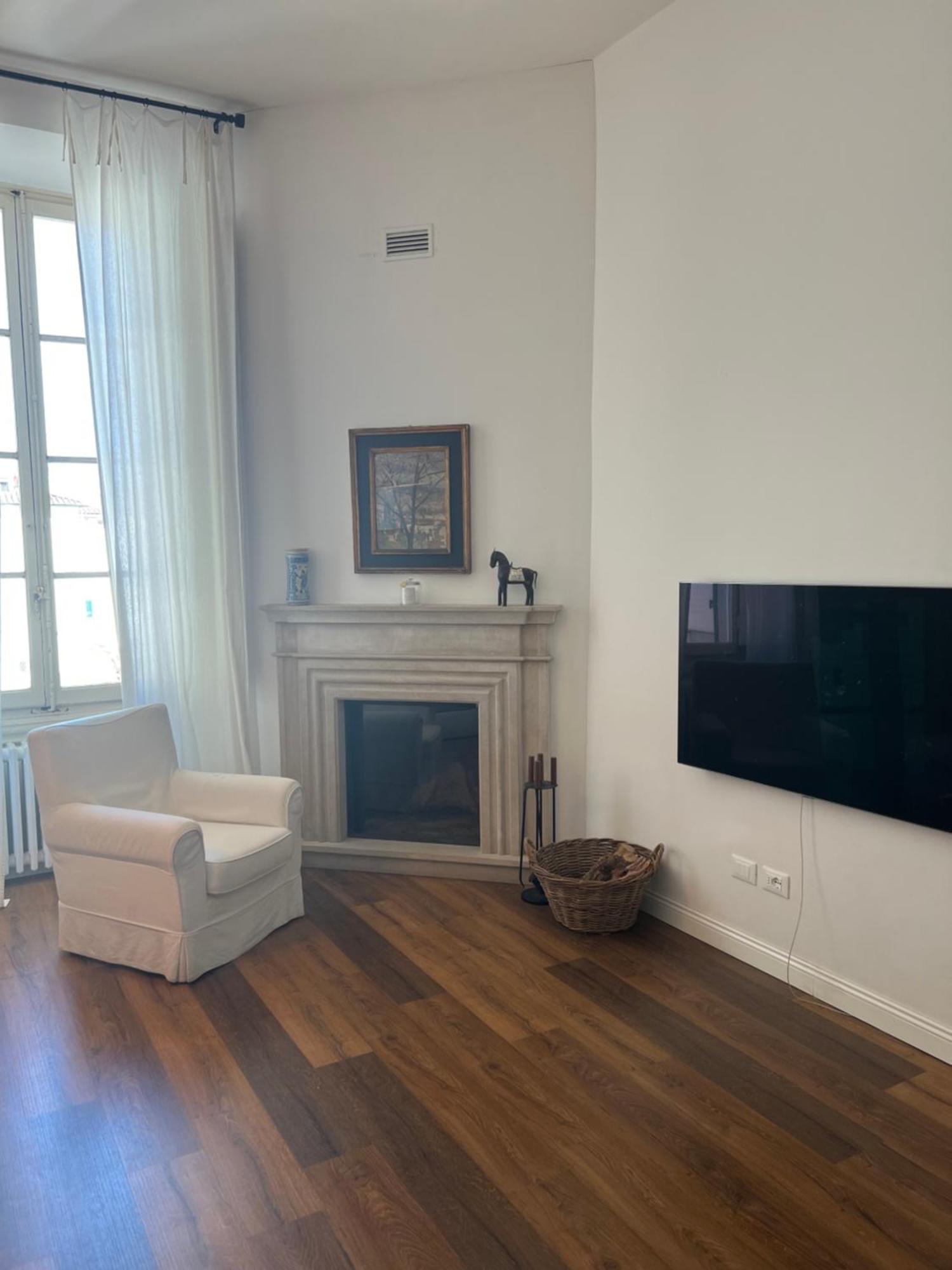 Santa Rosa Florence Apartments 3 Bedrooms - Private Parking Buitenkant foto